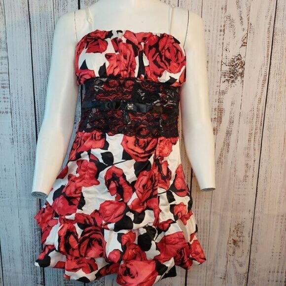 Majora XS Floral Party Ruffle Dress - Picture 2 of 13